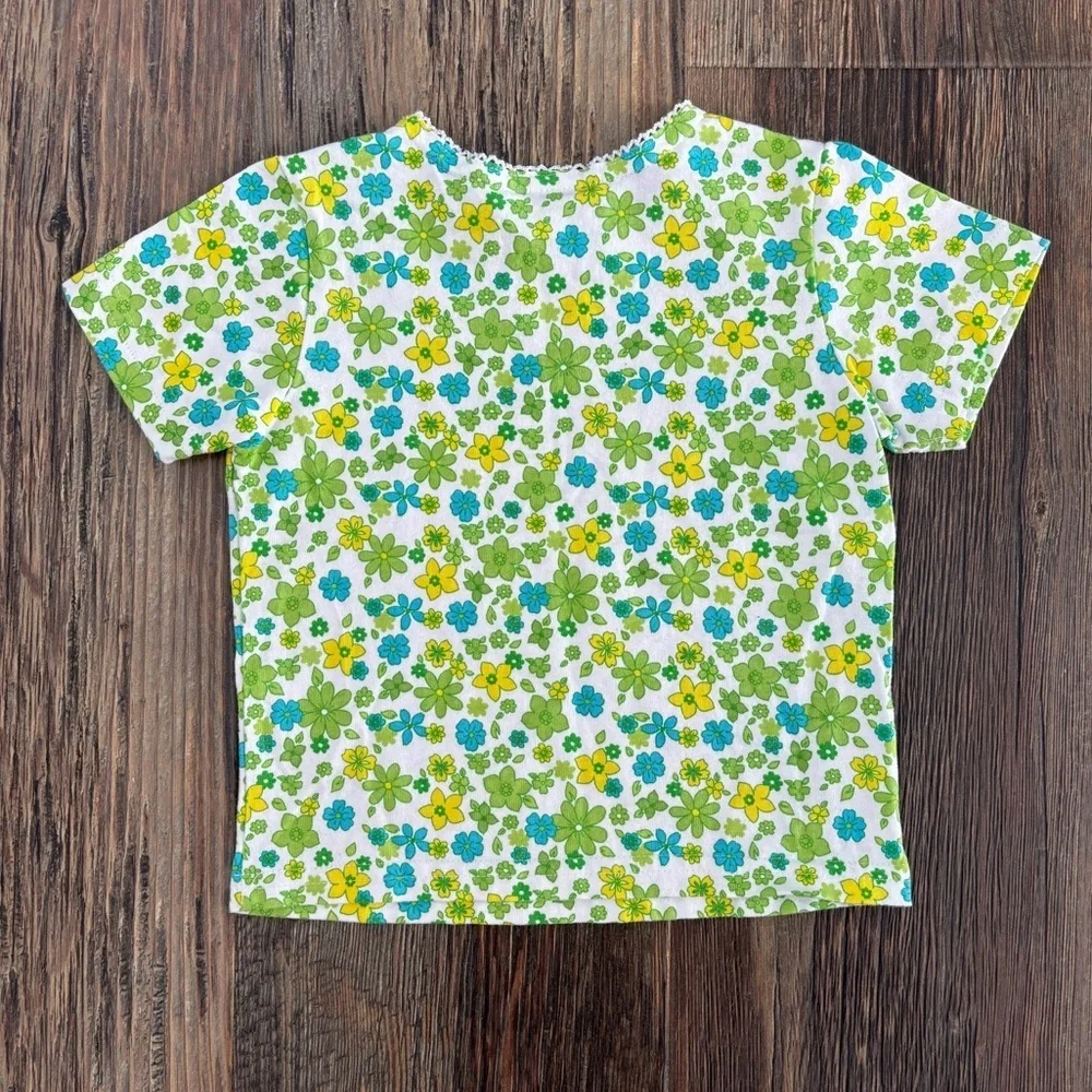 Okie Dokie S/S Tee Shirt 2T White Green Blue Yellow Floral Lace Trim 70s Style - Picture 2 of 7